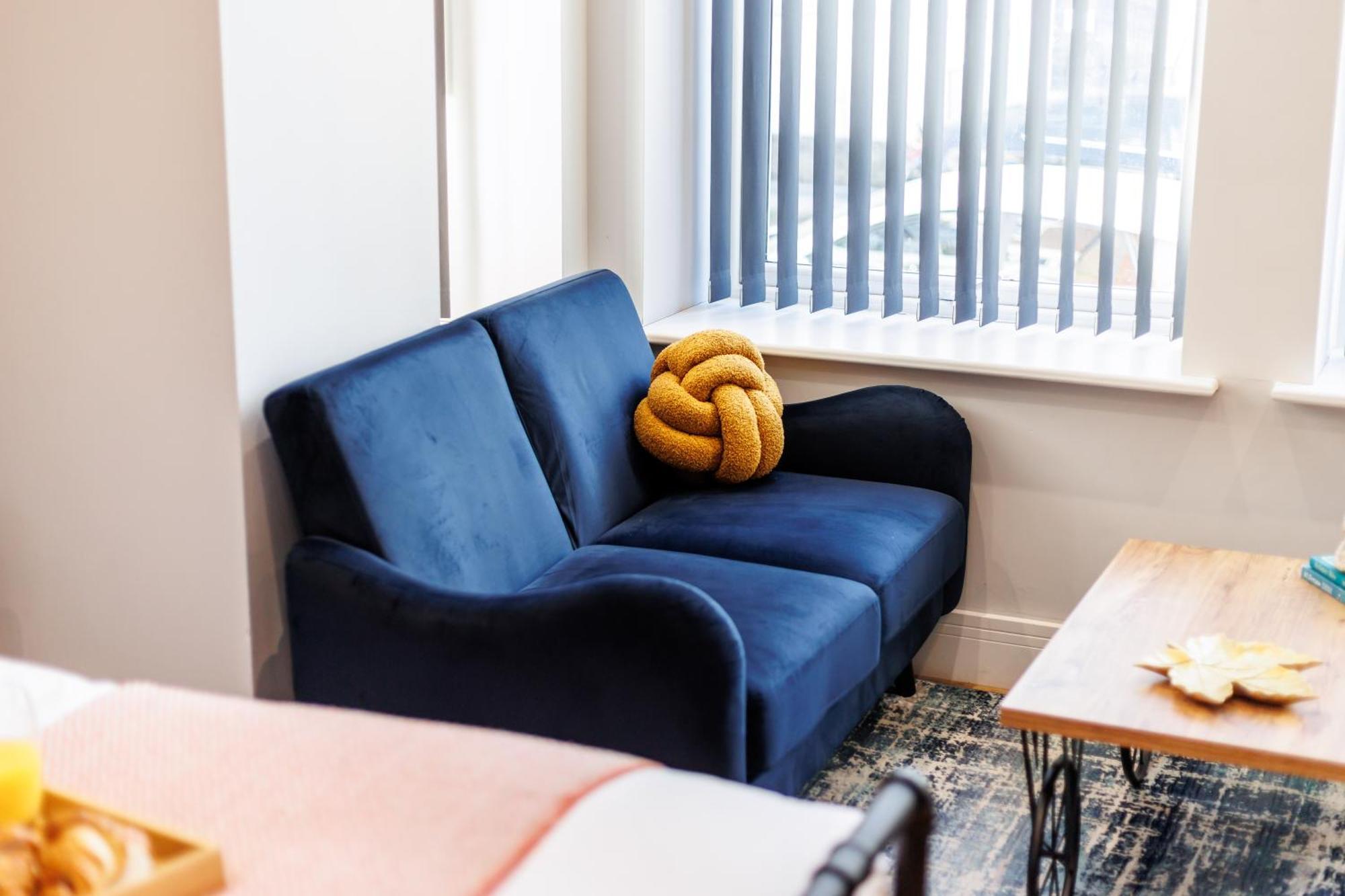 Sea Breeze - Pebbles Apartment Bournemouth Bagian luar foto