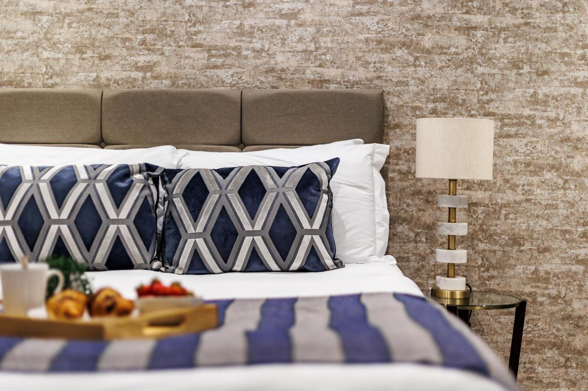 Sea Breeze - Pebbles Apartment Bournemouth Bagian luar foto