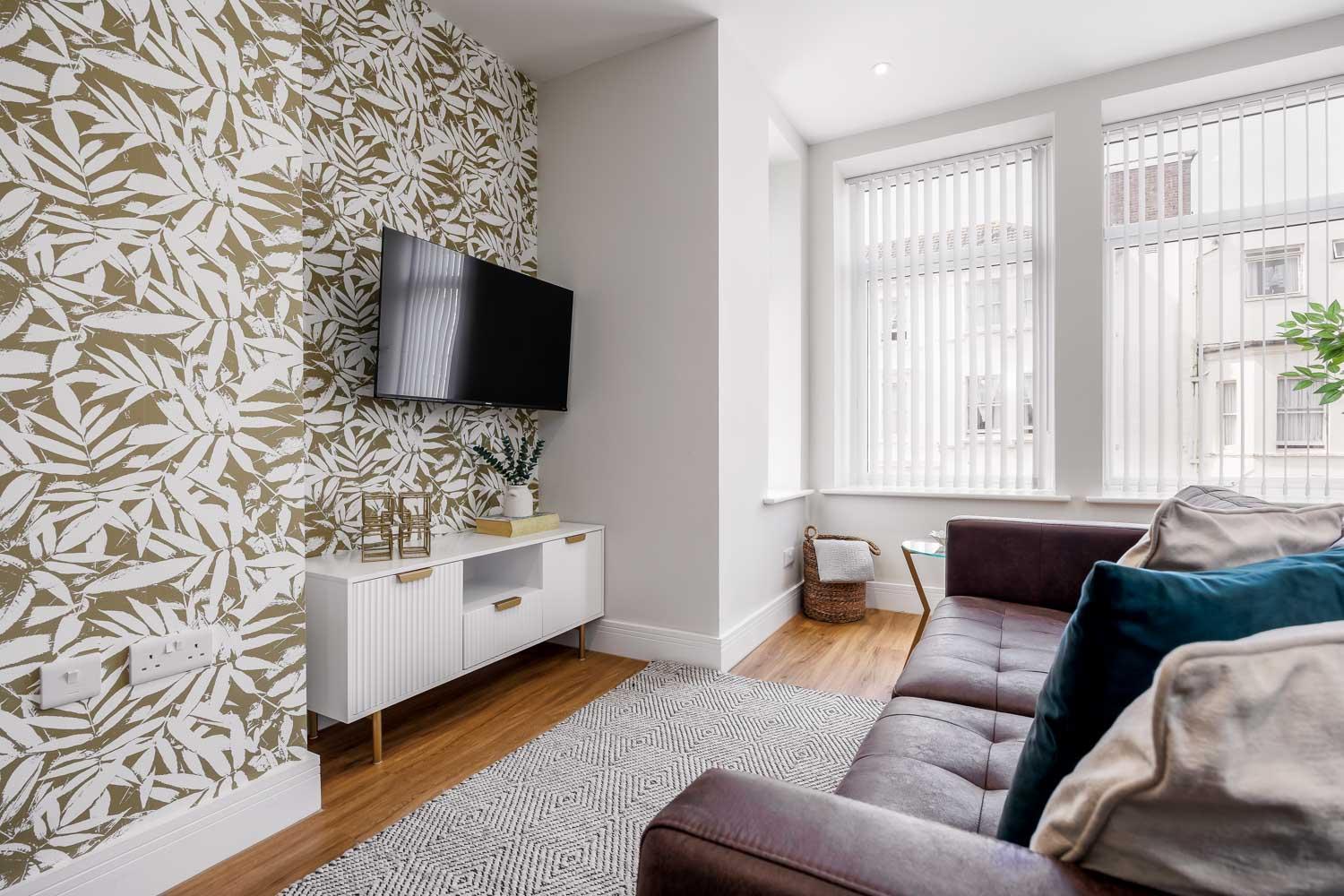 Sea Breeze - Pebbles Apartment Bournemouth Bagian luar foto